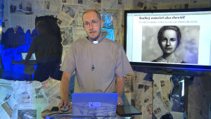 vKONTEXTE (127) ČNOSŤOU PROTI NÁSILIU