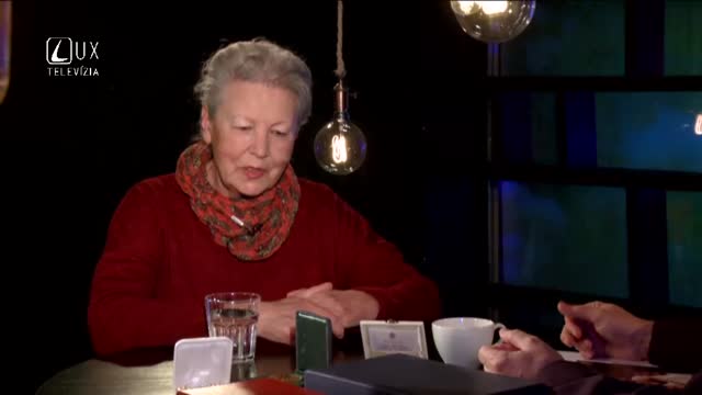 MEDZI NEBOM A ZEMOU (176) DAGMAR BABČANOVÁ