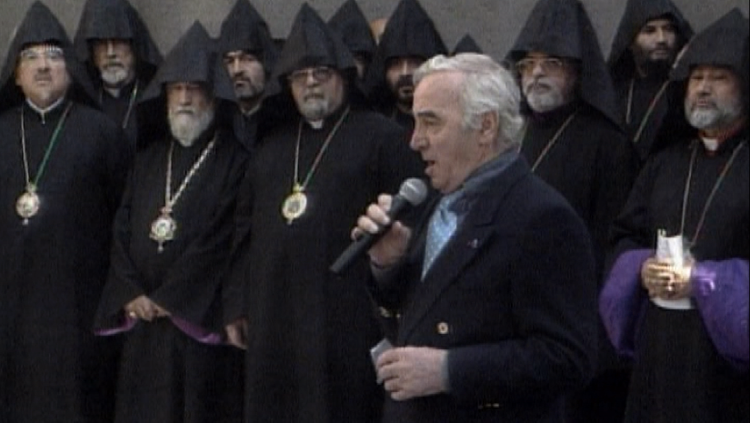 Ne 21:45 MÔJ ARARAT, POCHVÁLENÝ BUĎ NAVEKY