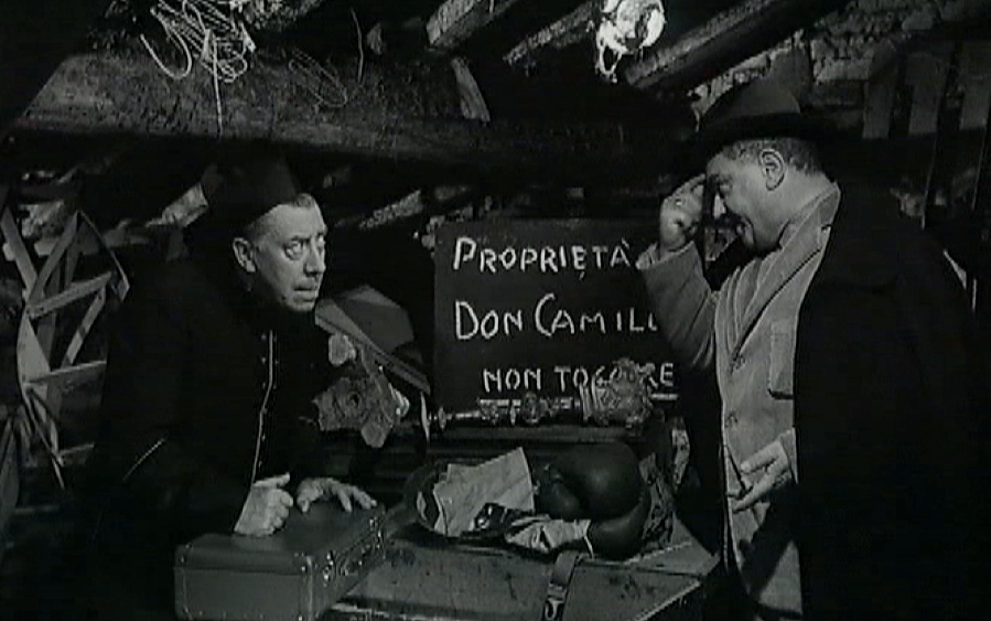 Ne 16:40 DON CAMILLO - MONSIGNIORE, ALE NIE PRÍLIŠ