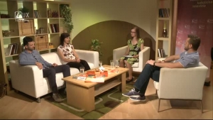Doma je doma (989) OHEŇ
