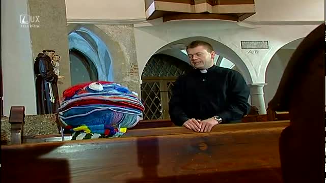 Klbko v chráme (39)