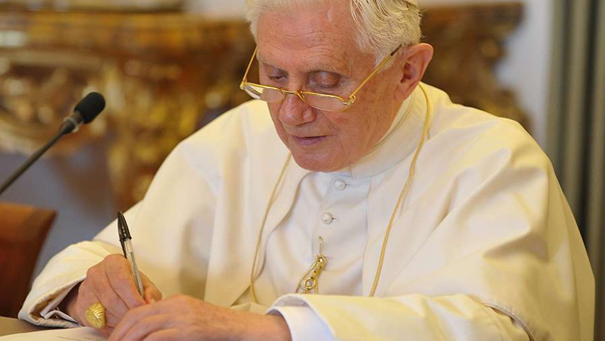 BENEDIKT XVI. - Z ÚCTY K PRAVDE