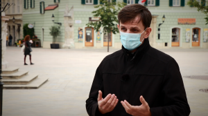 AKO UMELÚ INTELIGENCIU VNÍMAJÚ JEJ "TVORCOVIA"?