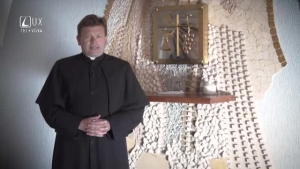KRISTUS PRÍTOMNÝ V EUCHARISTII