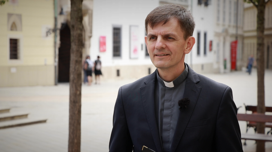 INTERVENCIA KBS PRED SÚDOM KVÔLI ZNEUCTENIU EUCHARISTIE