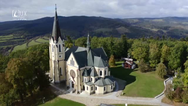 RUŽENEC (71) SLÁVNOSTNÝ