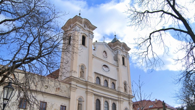 TÝŽDEŇ S... FRANTIŠKÁNSKY KOSTOL SV. JOZEFA V PREŠOVE