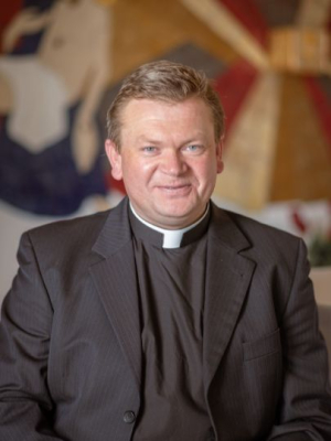 Marián
