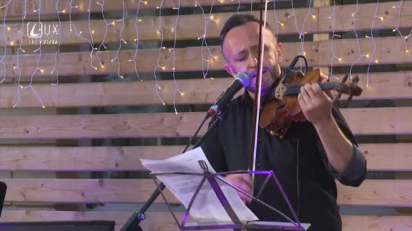 VEČER Z NÁDVORIA (3) ONDREJ KANDRÁČ