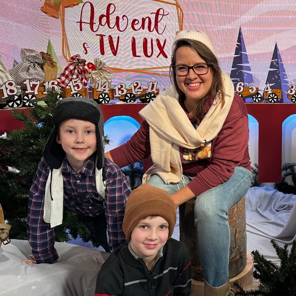 Advent s TV LUX