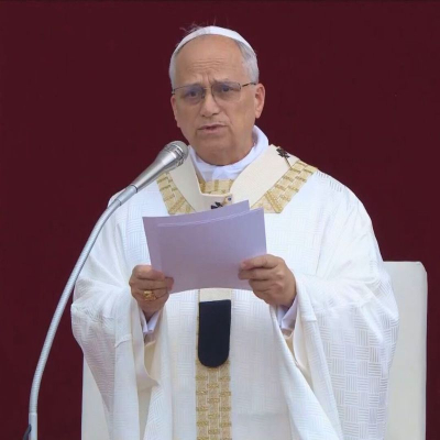 PETER MEDZI NAMI