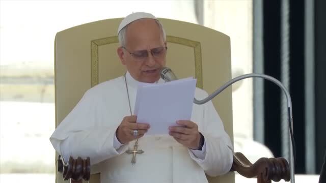 PETER MEDZI NAMI (483)