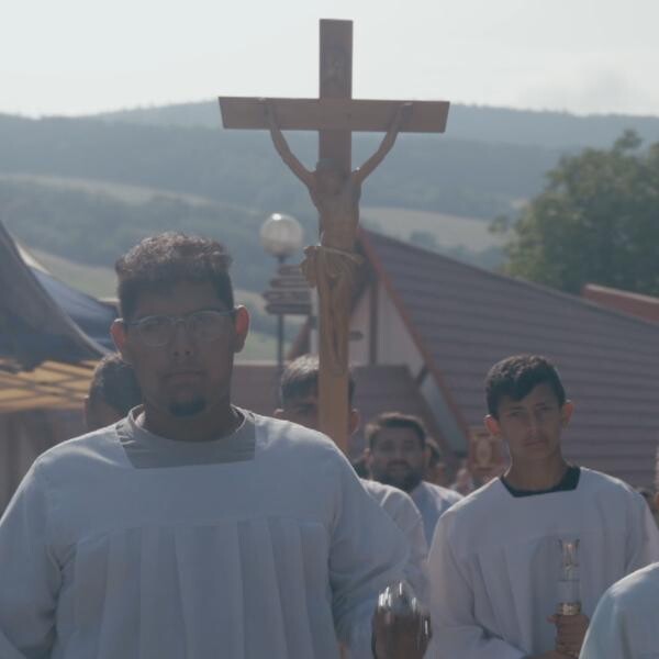 Vertikály / Rómska púť