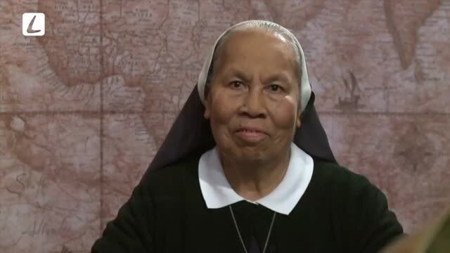 BENETETA IOANE, SESTRA Z KIRIBATI