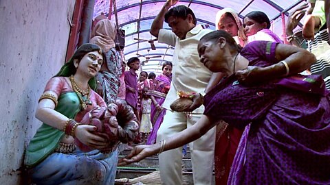 INDIA - KRÁČAME VPRED
