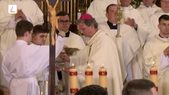 KŇAZSKÁ VYSVIACKA ZO SPIŠSKEJ KAPITULY
