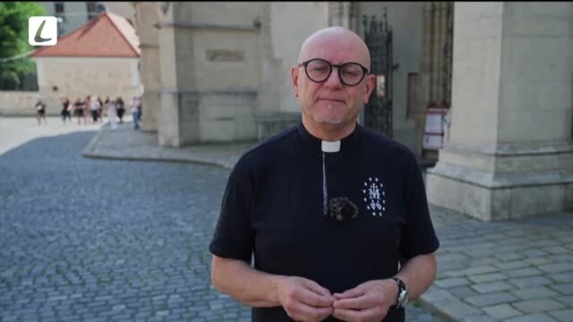 DOVOĽ MI, ABY SOM ŤA MILOVAL