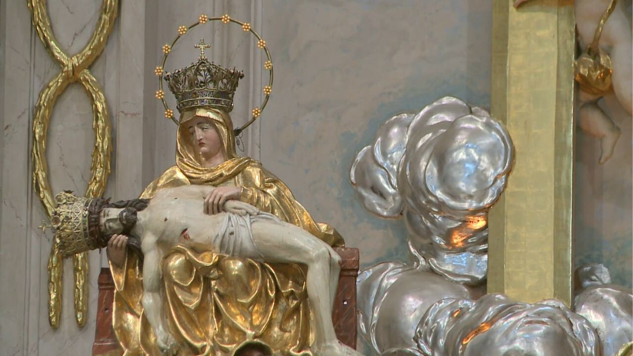 RUŽENEC S MARIÁNSKYMI PÚTNICKÝMI PIESŇAMI ZO ŠAŠTÍNA 