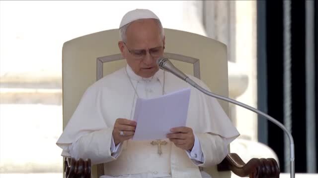 PETER MEDZI NAMI (448)