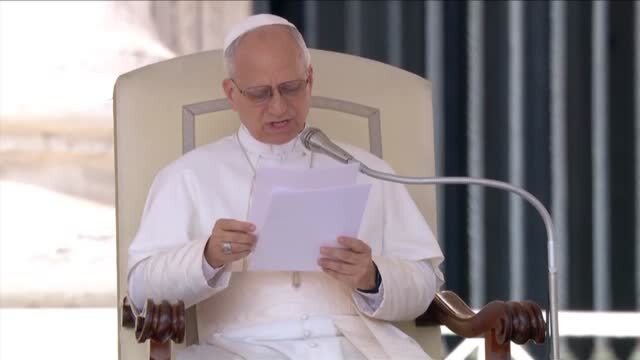 PETER MEDZI NAMI (449)