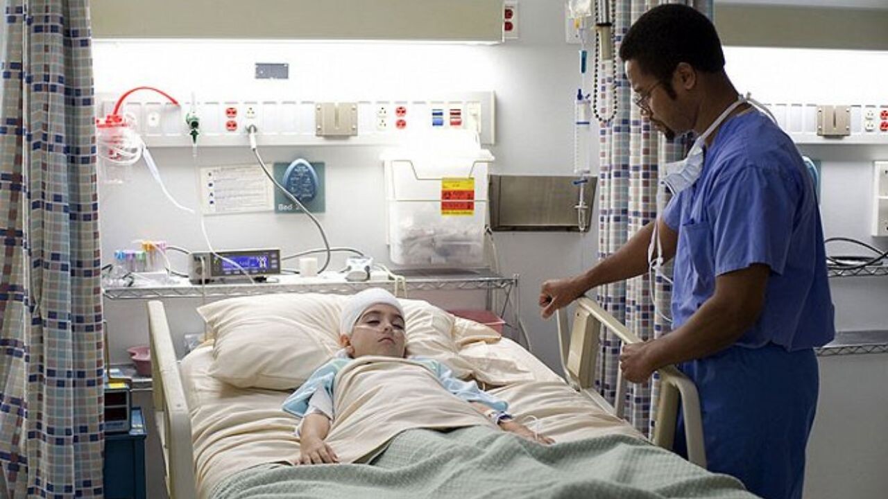 NADANÉ RUKY: PRÍBEH DR. BENA CARSONA