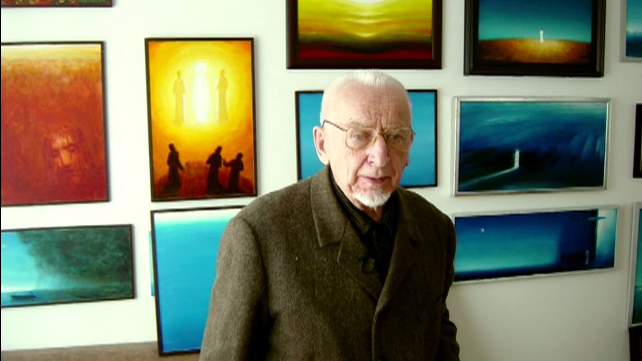 DOVIDENIA V NEBI, PRIATELIA