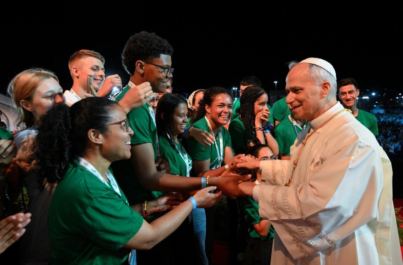 STRETNUTIE S MLÁDEŽOU