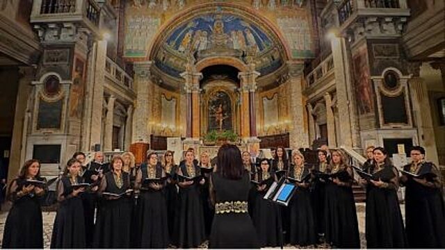 1765978781_spevy_z_vychodu_ckm_thumb_640x