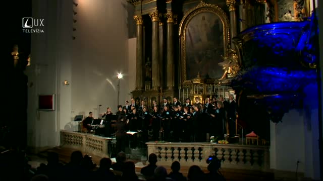 Hudobné pódium (87) CHORUS SALVATORIS