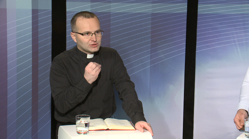 FUNDAMENTY (56) SVÄTENINY A KRESŤANSKÝ POHREB