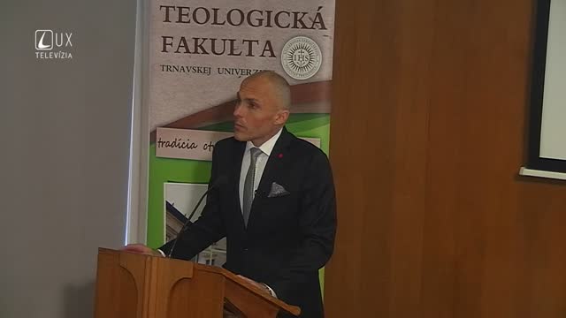UNIVERZITA TRETIEHO VEKU: ISLAM (33)