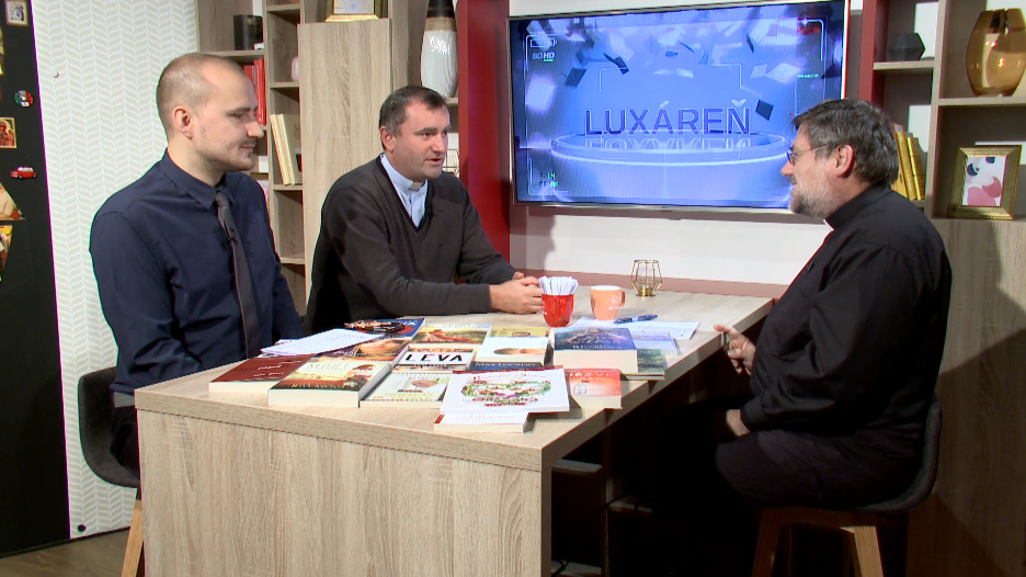 LUXÁREŇ (235)