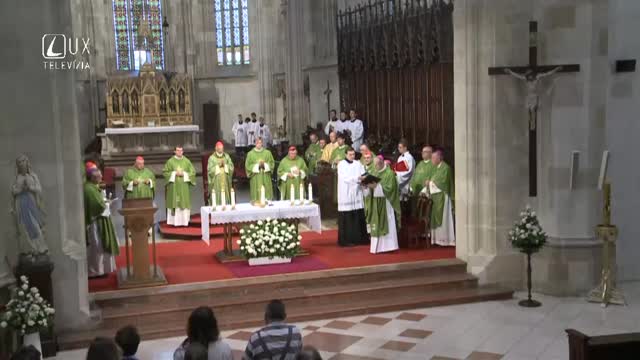 SV. OMŠA Z KATEDRÁLY SV. MARTINA