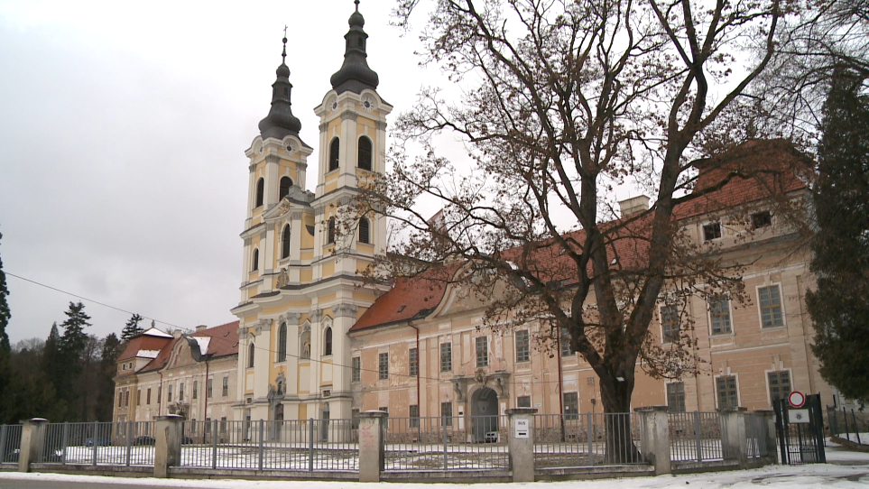 TÝŽDEŇ S... (4.2.2019) OPÁTSTVO JASOV