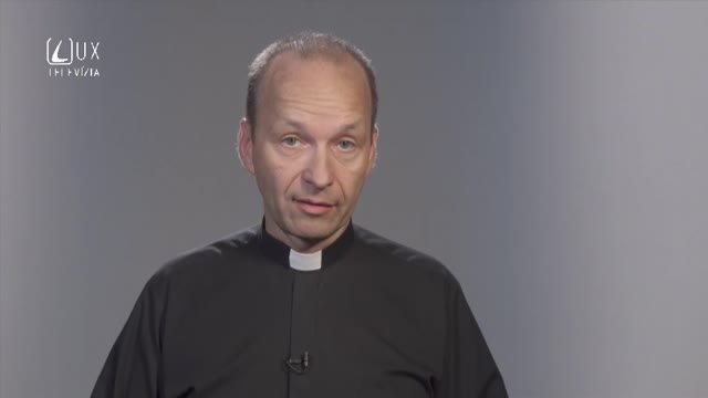 KŇAZ, A RADÍ MANŽELOM?
