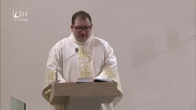 DOKÁZAŤ DAŤ I Z MÁLA, ČO MÁME