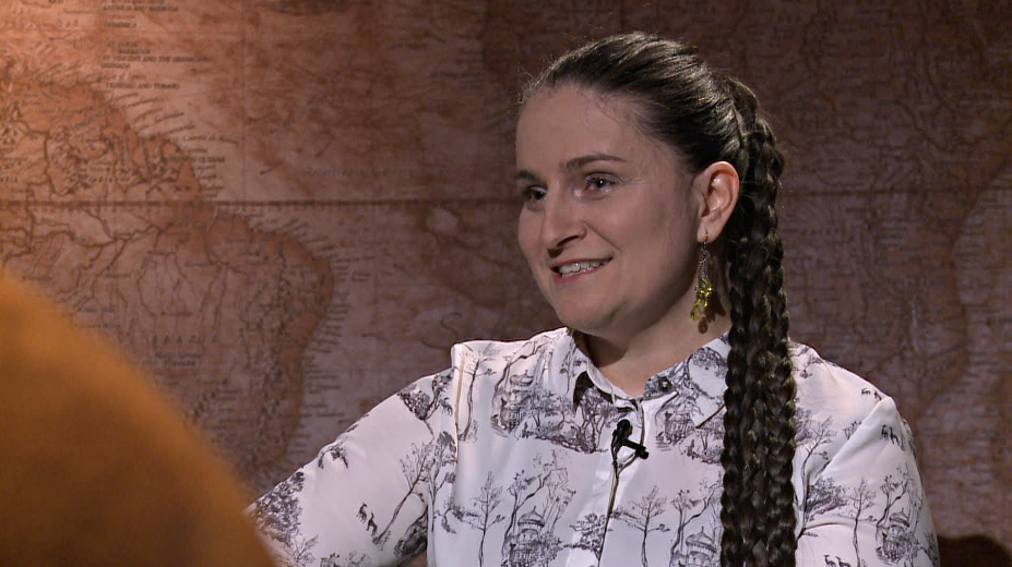 MÁRIA TÓTHOVÁ; NOCĽAHÁREŇ DEPAUL, RUSKO, OSTROV LESBOS