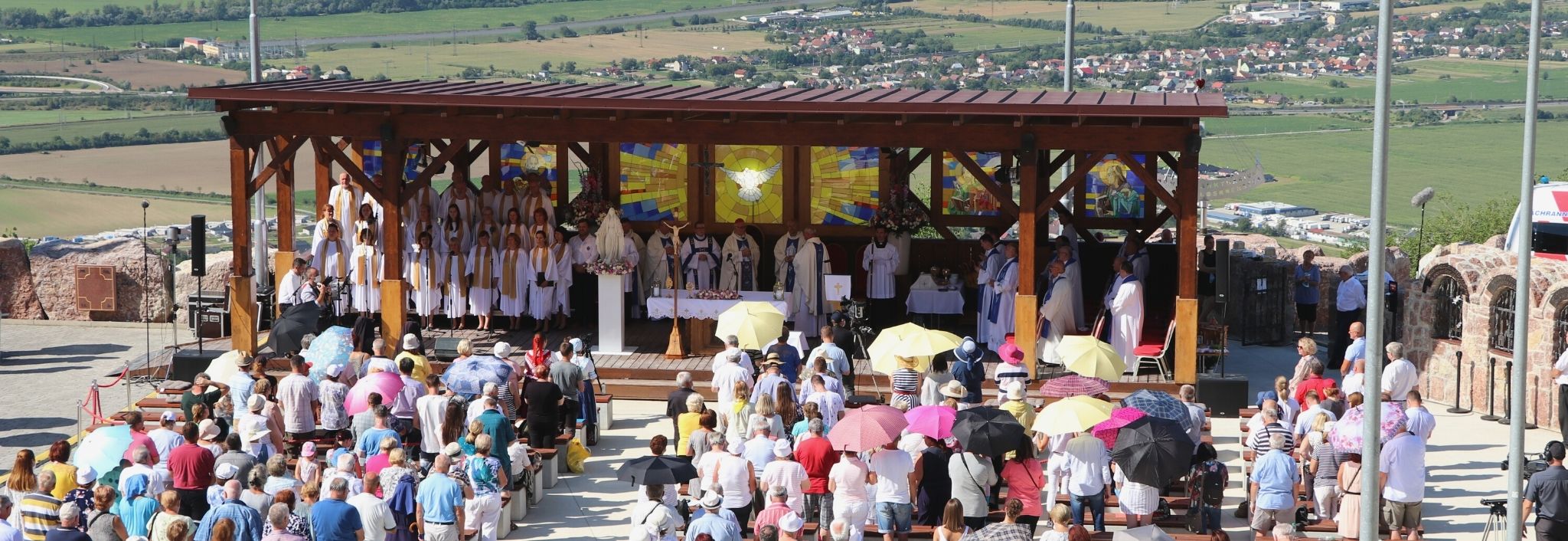 Púť k Panne Márii Kráľovnej a Matke milosrdenstva