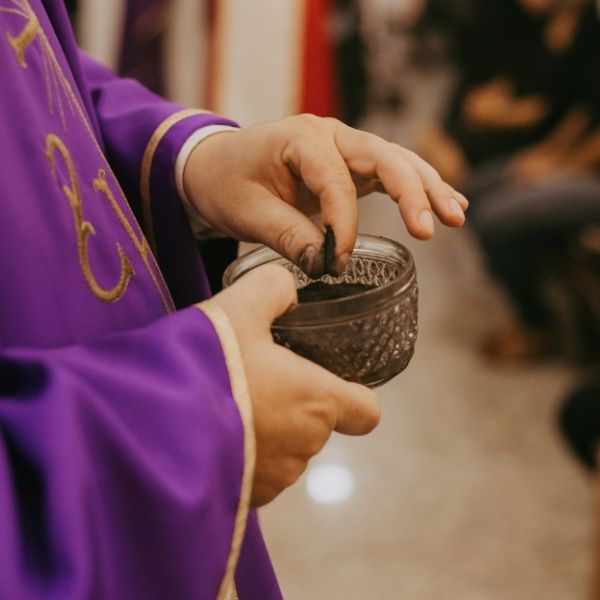 Popolcová streda vo vysielaní TV LUX